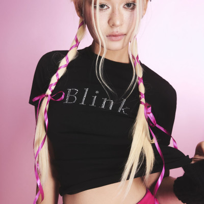 DOTTIE - Áo thun đính đá Blink - Đen - T0789