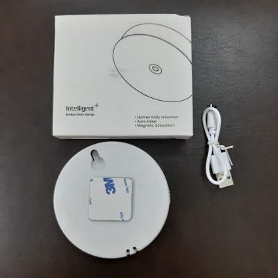 Đèn LED cảm biến chuyển động cảm biến thông minh, ánh sáng bảo vệ mắt, sạc pin USB đời mới, dán tường, tủ quần áo, cầu thang, phòng ngủ… Cảm Ứng không dây 