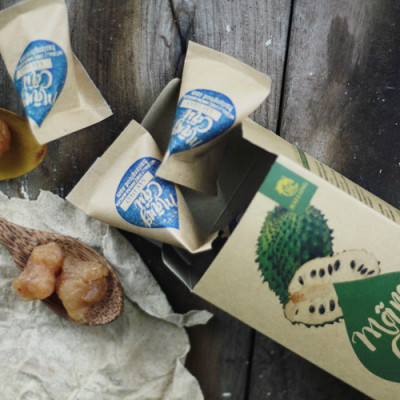 Combo Hạt Điều Nghệ Mật Ong Hải Long (250g) + Mãng Cầu Sấy Dẻo Hải Long (120g)